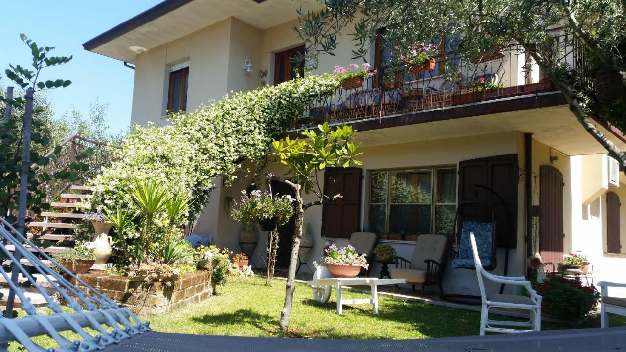 A Casa Di Gabri Bed & Breakfast ซาน จิโอวานนิ อิน มาริยาโน ภายนอก รูปภาพ